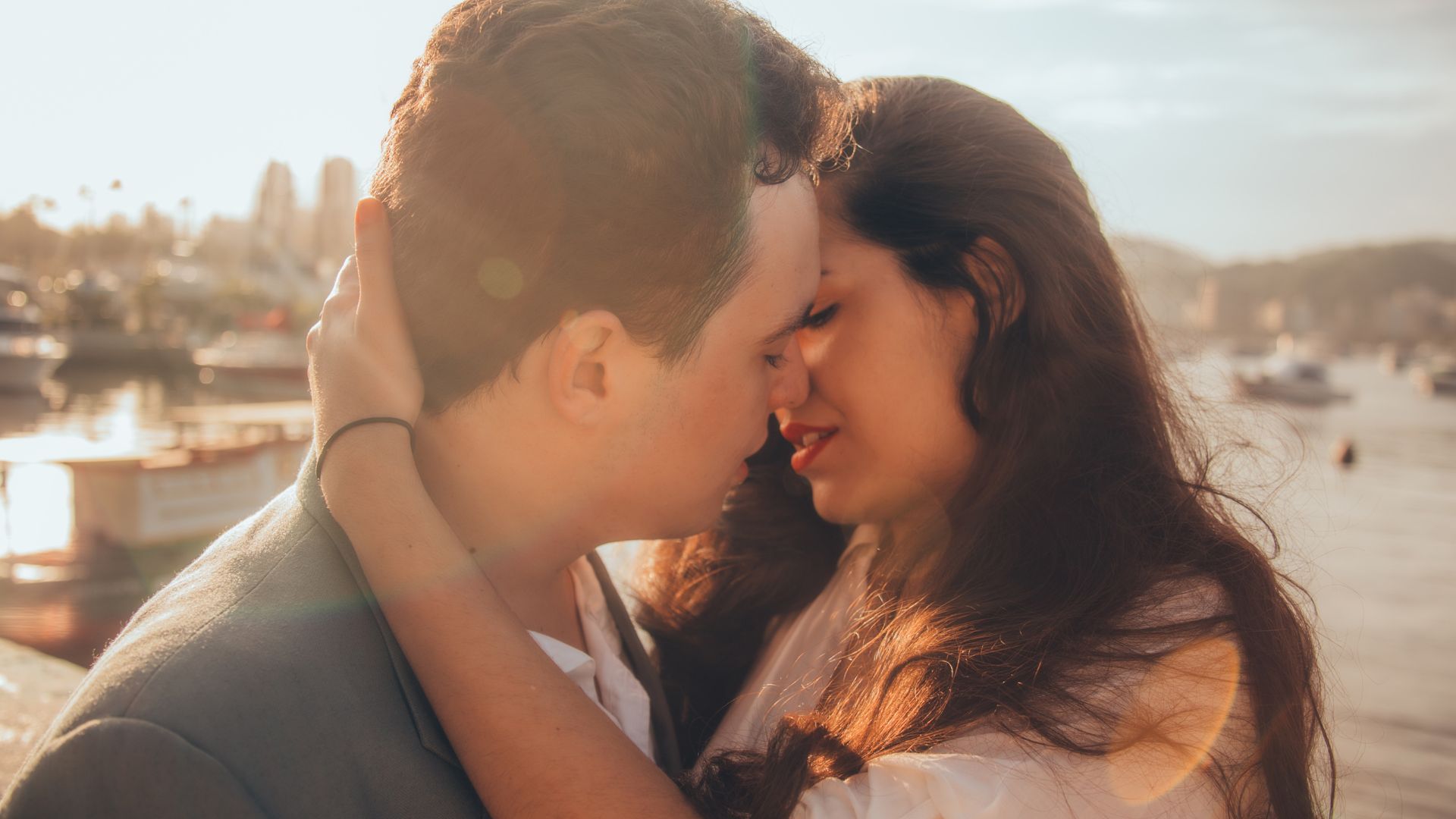 first kiss date ideas