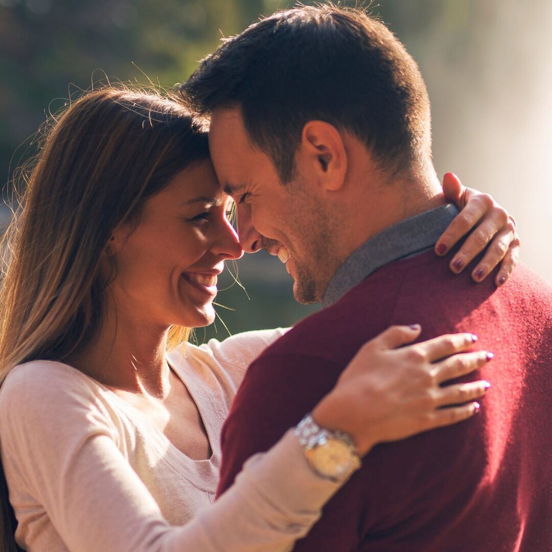 Dirty Pick Up Lines for Boyfriend That Will Leave Him Blushing