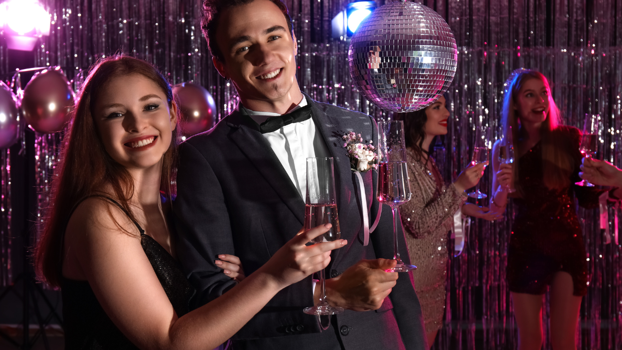 29 Best High School Dance Date Ideas to Make Prom Night Unforgettable