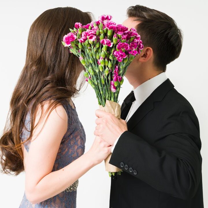 Ways to Surprise Your Girlfriend