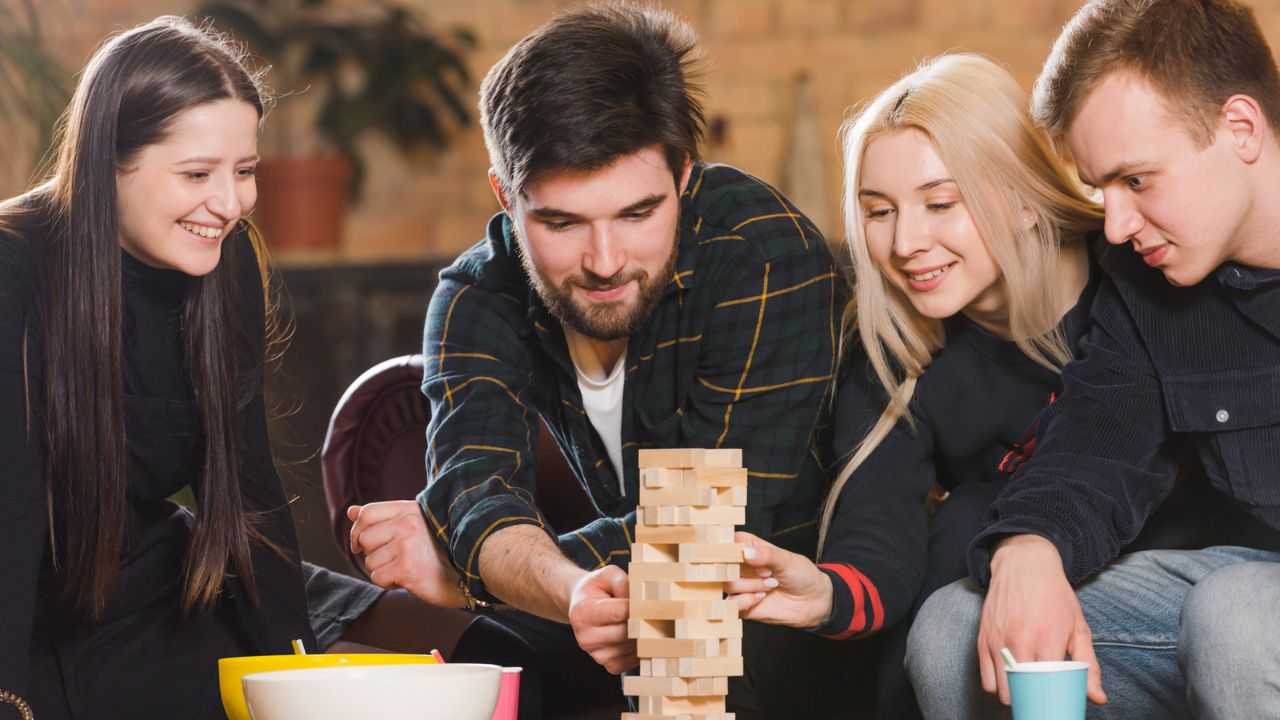 chhristams party game